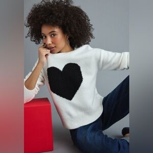 Francesca’s Collections Heart Design Women's Sweater - White and Black